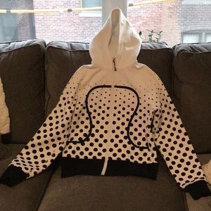 Lululemon B&W Polka dot Scuba Sweatshirt (8)